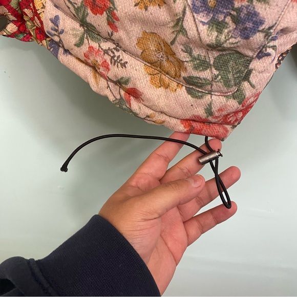 FOUND‎ Gardenja Tapestry Puffer Jacket Patchwork Floral Paisley Tropical Small - Picture 5 of 9